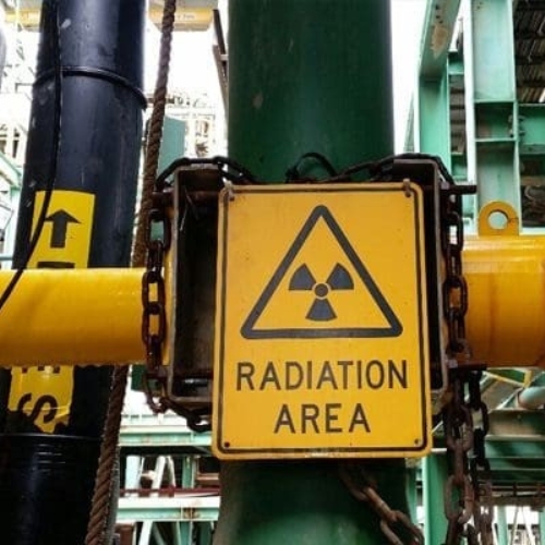 Source radioactive à usage industriel